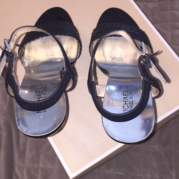 Michael Kors heels - Picture 4 of 4